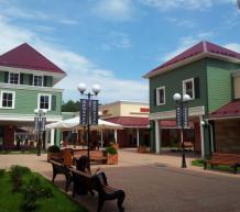 Фото Vnukovo Outlet Village - аутлет-центр. Материал: Фиброцементный сайдинг Cedral | . Фото № 1078288392