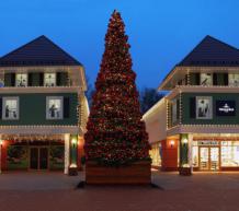 Фото Vnukovo Outlet Village - аутлет-центр. Материал: Фиброцементный сайдинг Cedral | . Фото № 307625659