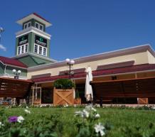 Фото Vnukovo Outlet Village - аутлет-центр. Материал: Фиброцементный сайдинг Cedral | . Фото № 841773602